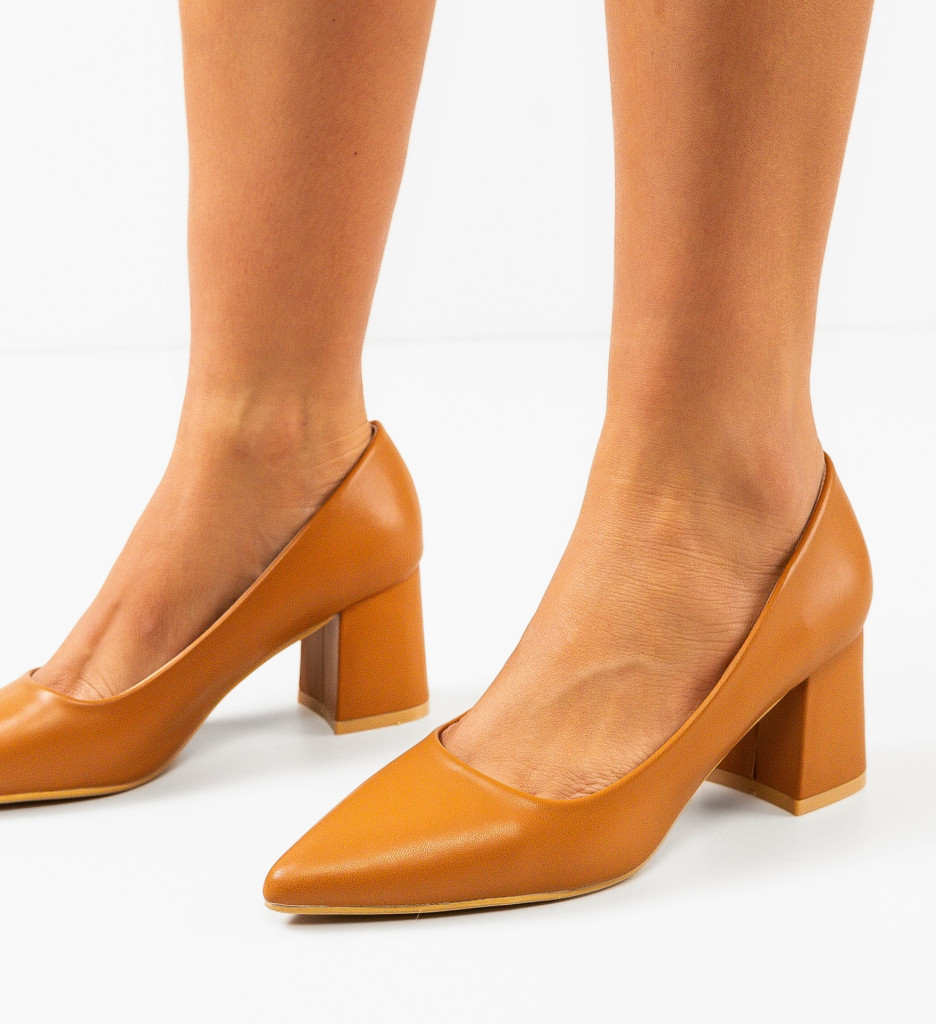 Pantofi cu toc Camel Trev - Eleganță și Stil - imagine 3