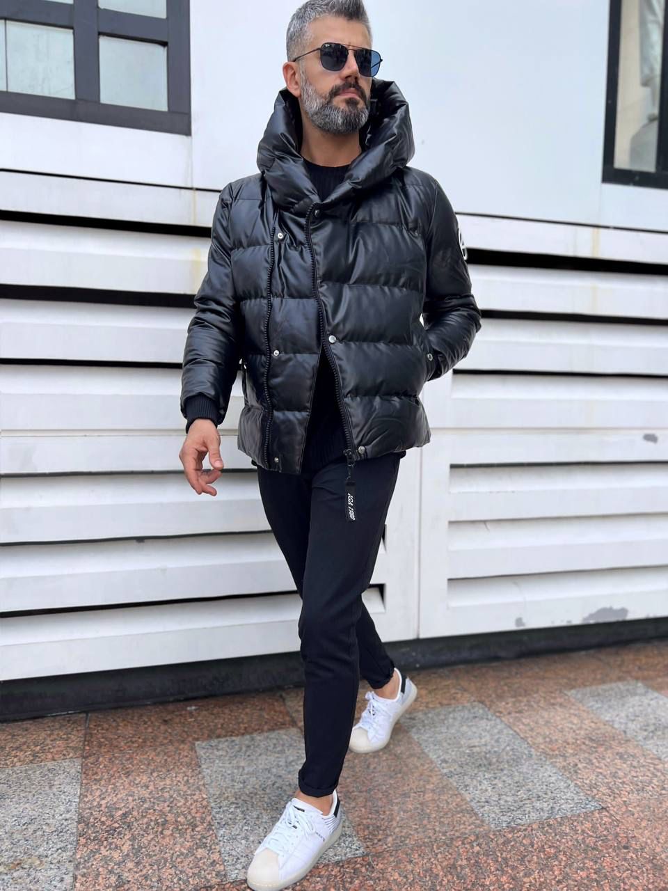 Geaca Barbati Iarna Neagra Slim Fit