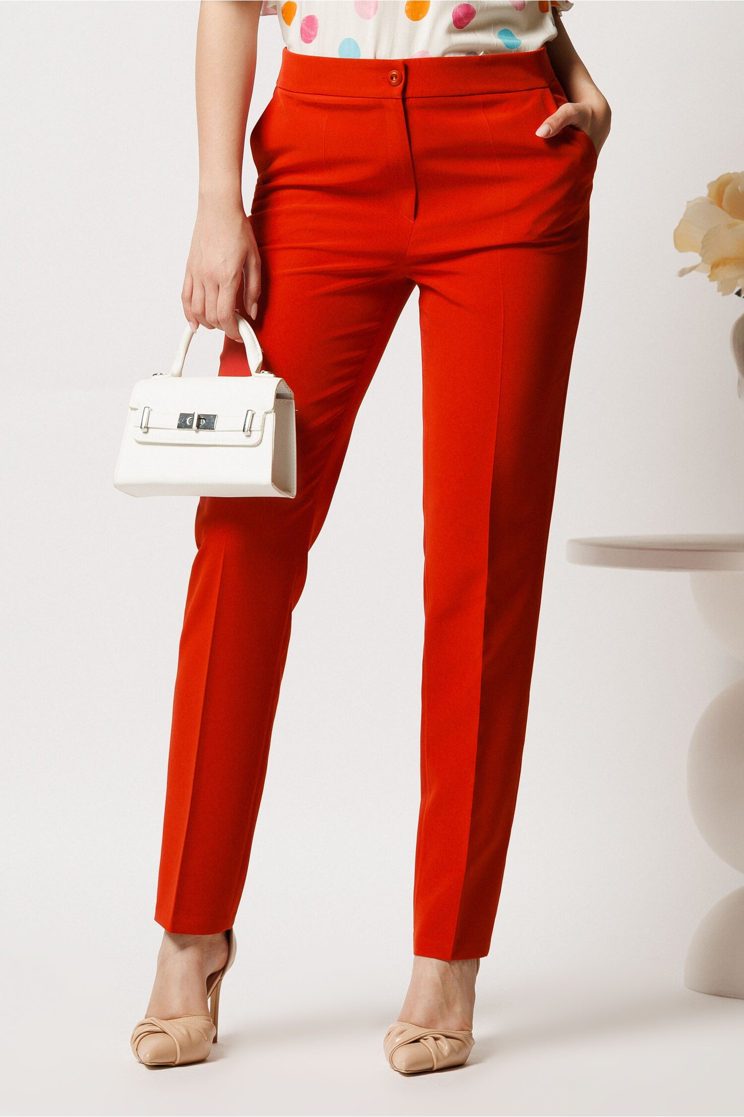 Pantaloni Corai Stofă cu Croi Conic - Viada