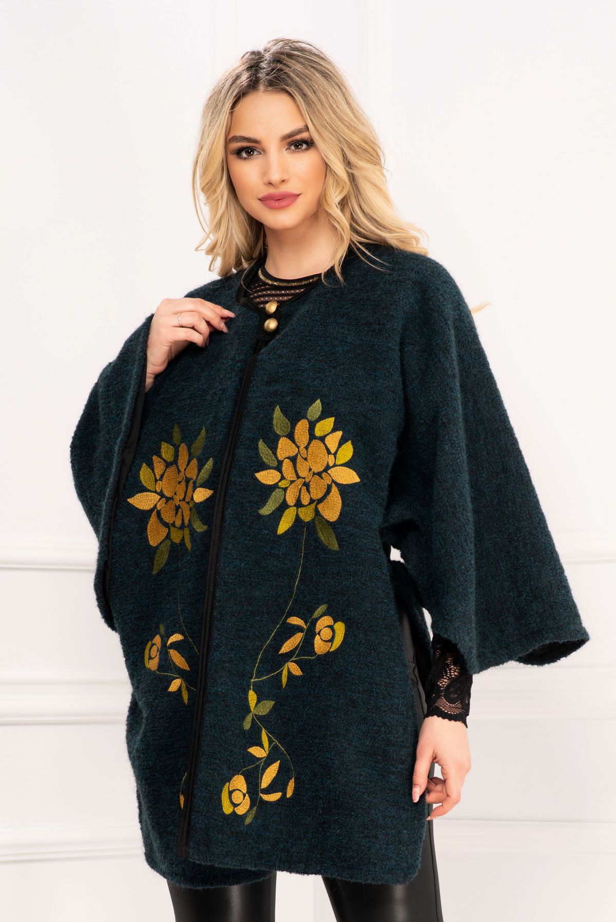 Capa Legendaria Turquoise Eleganta Lana