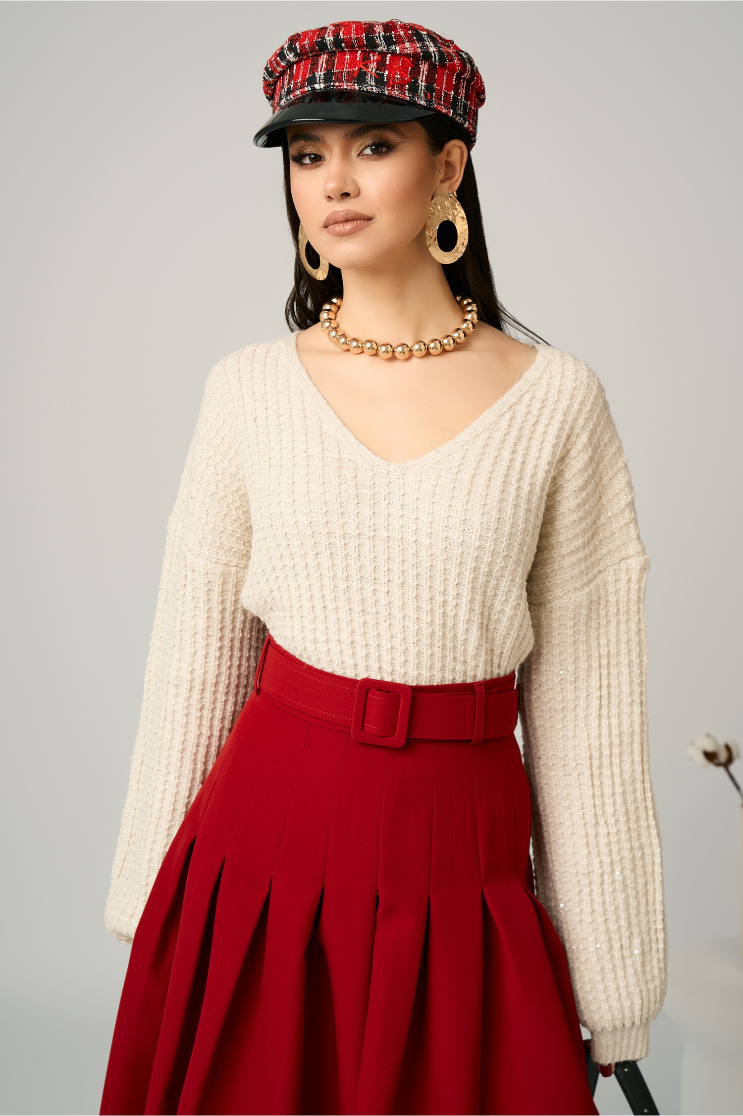Bluza Tricot Ivory cu Paiete și Lurex - Eleganță