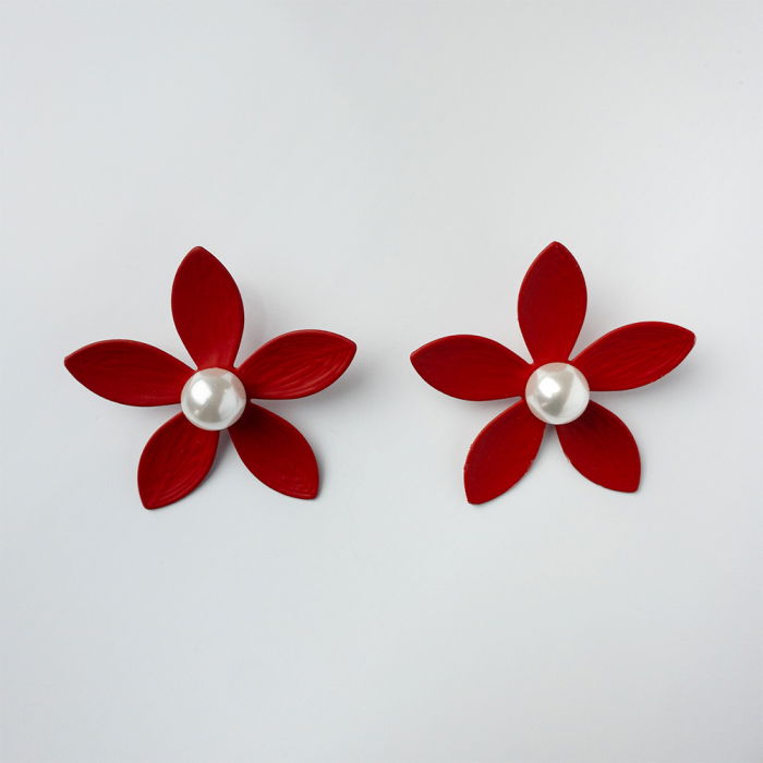 Cercei Floare cu Perla Shopika | Design Elegant