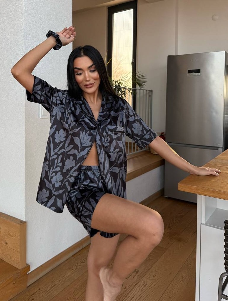 Pijama 2 piese Delis, Noir Blossom, satin sidefat - imagine 2